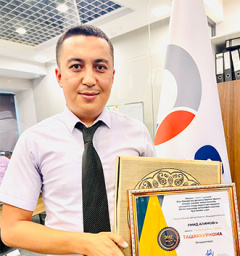 Умид Алимов